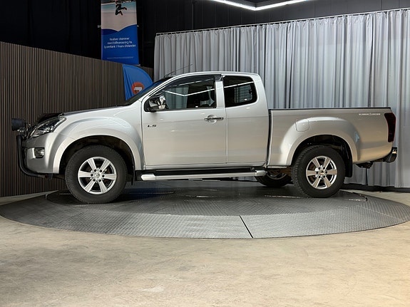 Isuzu D-max 4 of 30