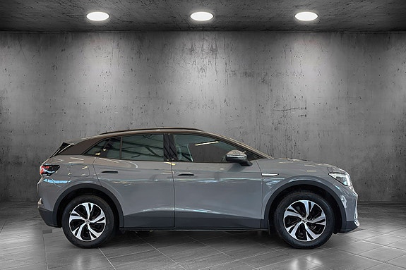 Volkswagen ID.4 6 of 23