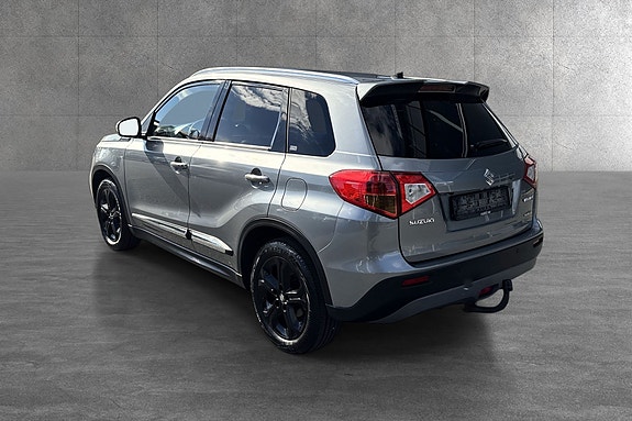 Suzuki Vitara 7 of 10