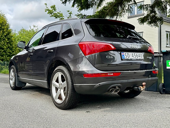 Audi Q5 3 of 17