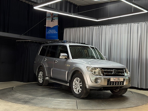 Mitsubishi Pajero 22 of 30