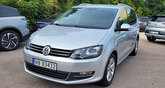 Volkswagen Sharan 3 of 30