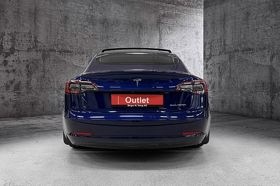 Tesla Model 3 5 of 10