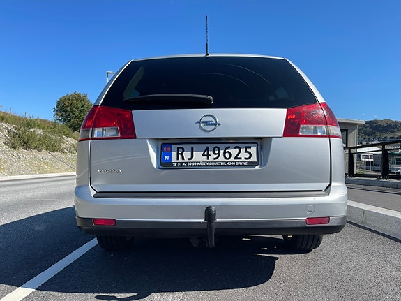 Opel Vectra 8 of 29