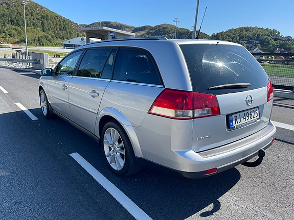 Opel Vectra 4 of 29