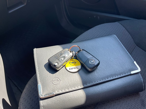 Opel Vectra 27 of 29
