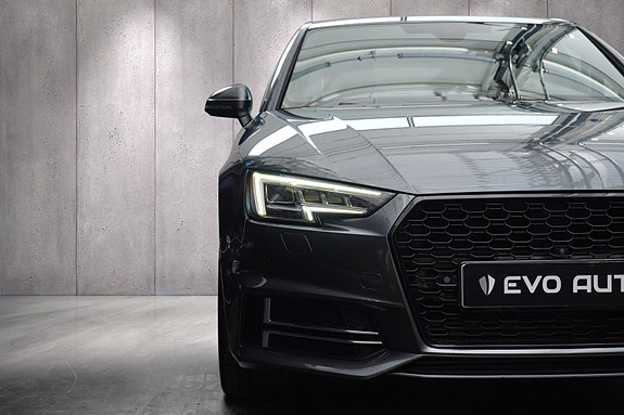 Audi A4 4 of 30