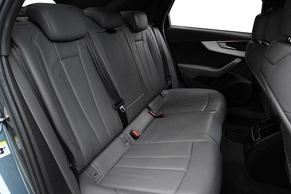 Audi A4 18 of 30