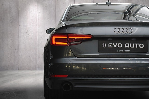 Audi A4 9 of 30