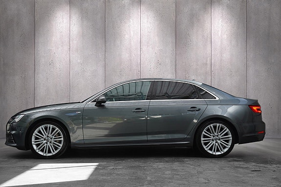 Audi A4 7 of 30