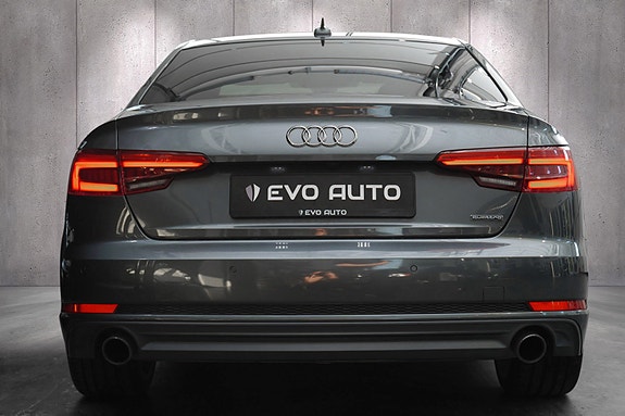 Audi A4 10 of 30
