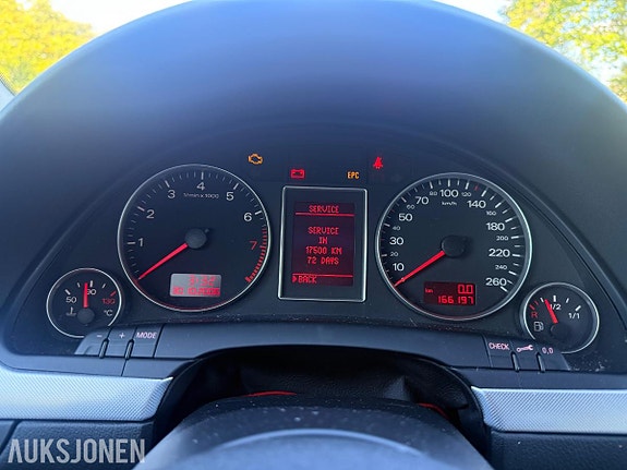Audi A4 22 of 30