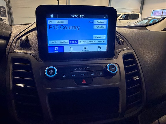 Ford Transit Connect 19 of 26
