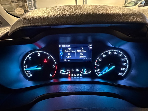 Ford Transit Connect 17 of 26