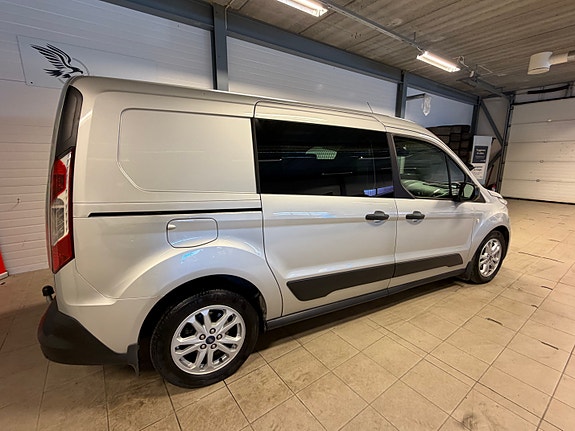 Ford Transit Connect 5 of 26