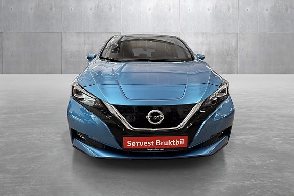 Nissan Leaf 8 of 23
