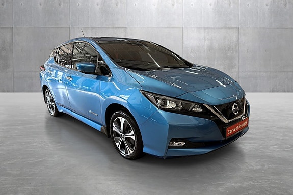 Nissan Leaf 7 of 23