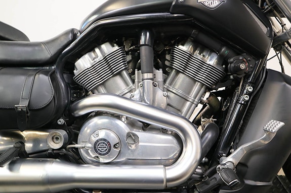 Harley-Davidson V-Rod Muscle 3 of 14