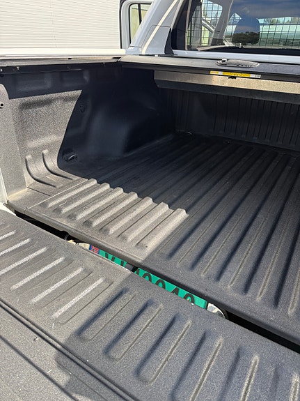 Volkswagen Amarok 19 of 19
