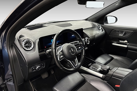 Mercedes-Benz EQA300 10 of 18
