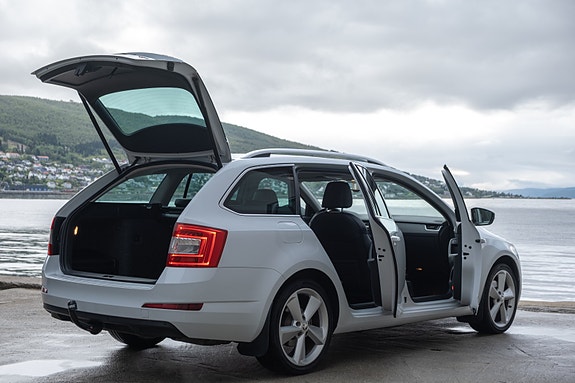 Skoda Octavia 11 of 30