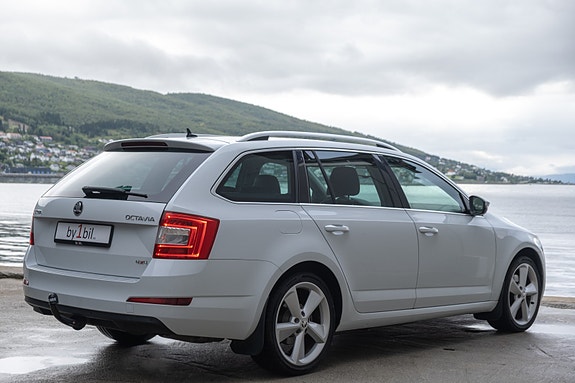 Skoda Octavia 6 of 30