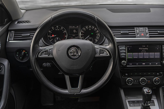 Skoda Octavia 13 of 30