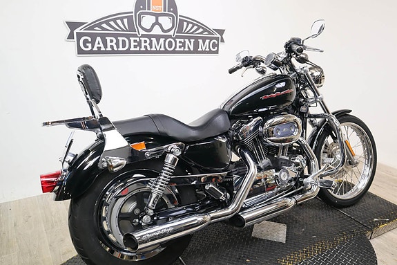 Harley-Davidson Sportster Custom 10 of 15