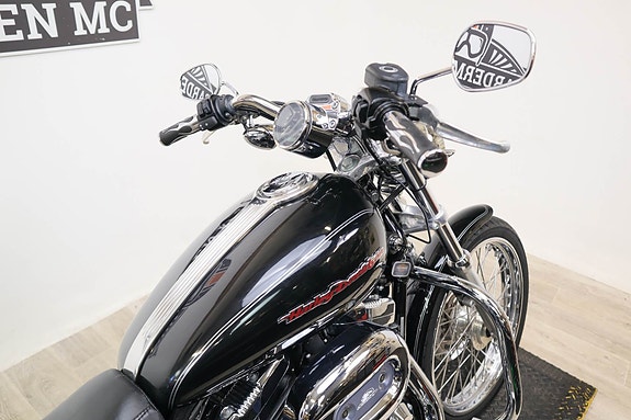 Harley-Davidson Sportster Custom 8 of 15