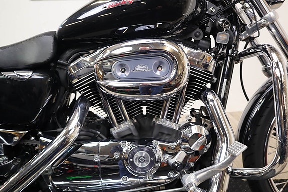 Harley-Davidson Sportster Custom 4 of 15