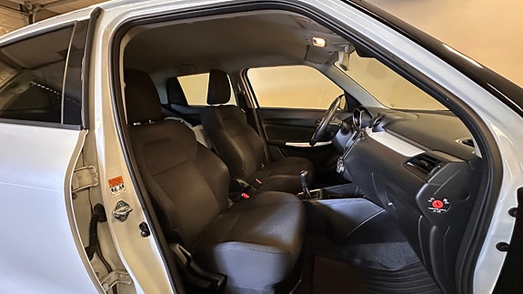 Suzuki Swift 9 of 24