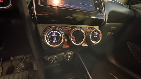 Suzuki Swift 15 of 24