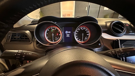 Suzuki Swift 18 of 24