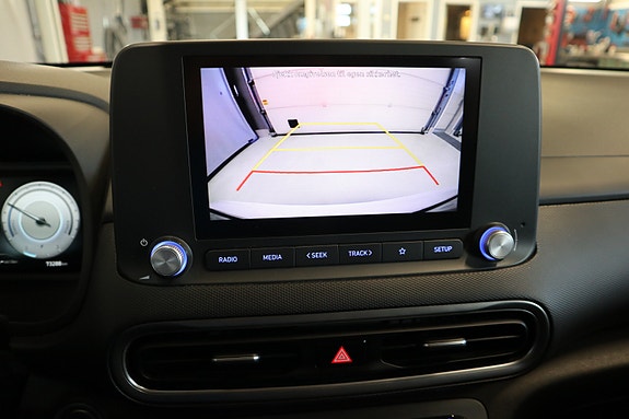 Hyundai Kona 15 of 21