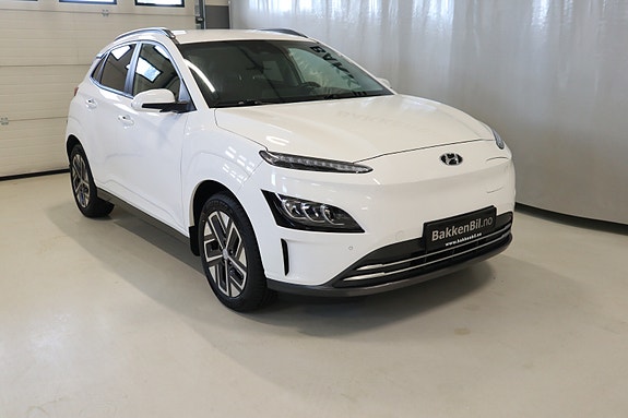 Hyundai Kona 2 of 21