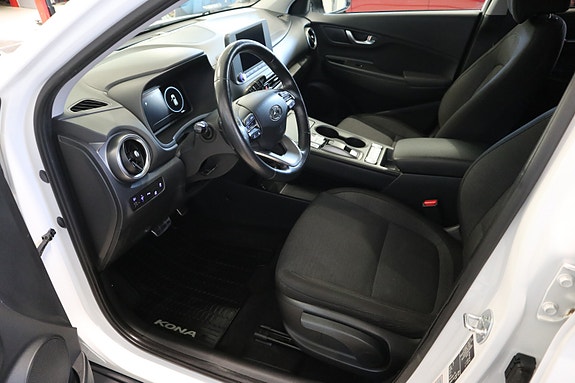 Hyundai Kona 9 of 21