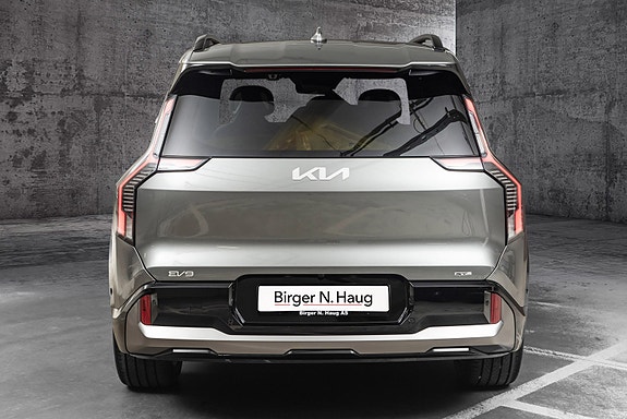 Kia EV9 6 of 30