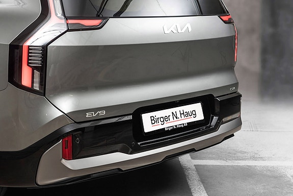 Kia EV9 7 of 30