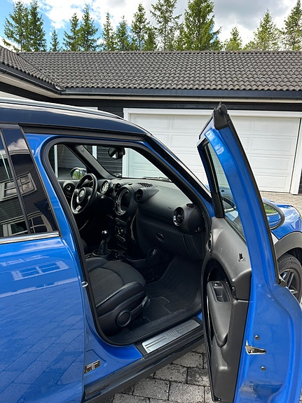 MINI Countryman Cooper D 8 of 10