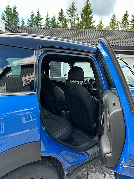MINI Countryman Cooper D 9 of 10