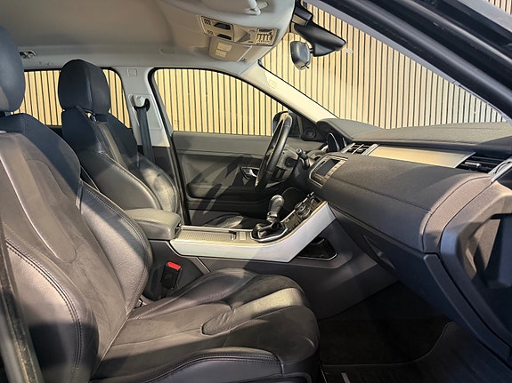 Land Rover Range Rover Evoque 6 of 28