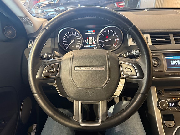 Land Rover Range Rover Evoque 19 of 28