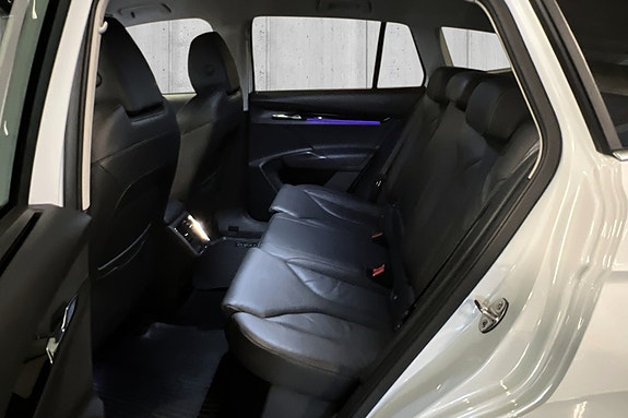 Skoda Enyaq 11 of 26