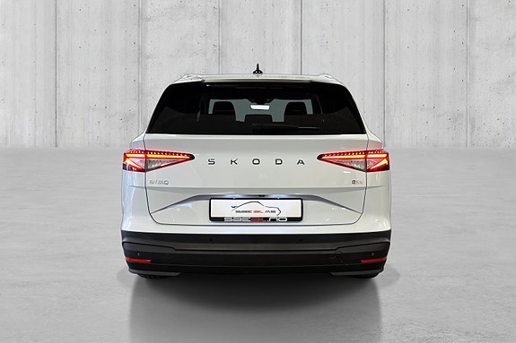 Skoda Enyaq 8 of 26