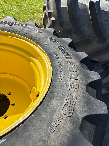 Komplett Trelleborg hjulsett - John Deere 6 of 15