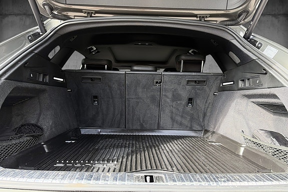 Audi e-tron 20 of 20