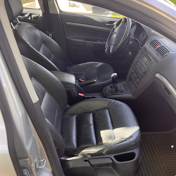 Skoda Octavia 7 of 14