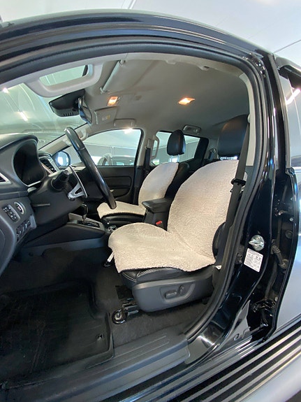 Mitsubishi L200 10 of 26
