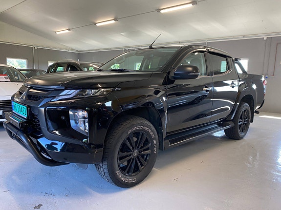 Mitsubishi L200 8 of 26