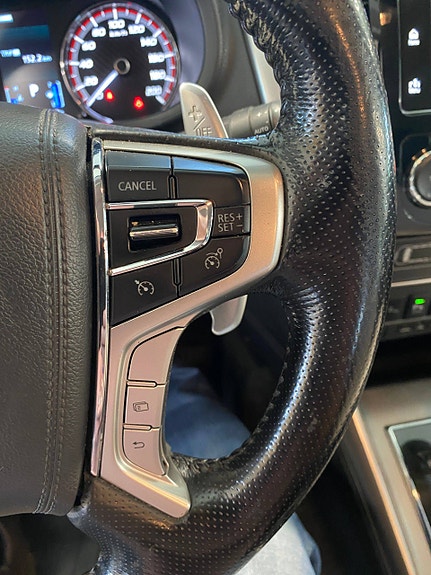Mitsubishi L200 15 of 26
